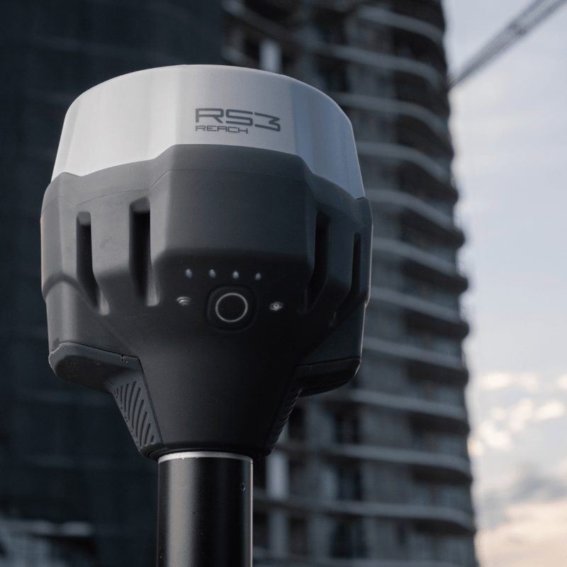 Receptor GNSS RTK multibanda Emlid Reach RS3 con compensación de inclinación